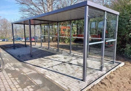 Eine Fahrradüberdachung